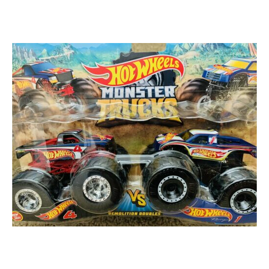 Mattel Hot Wheels Monster Trucks Scorpion Sting Raceway With Demolition Doubles {9}